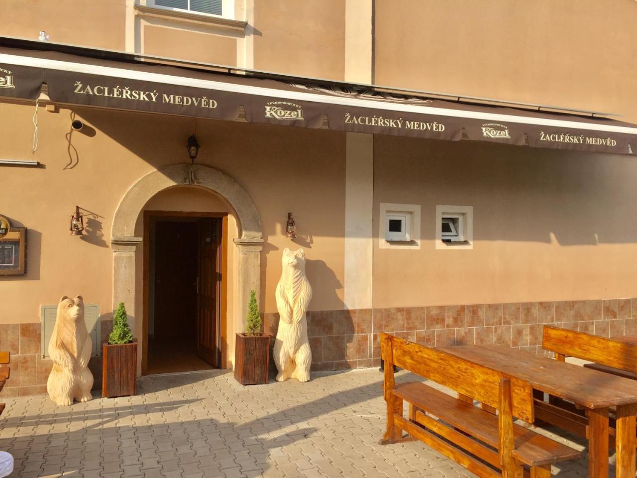 Pension Zaclersky Medved Buitenkant foto