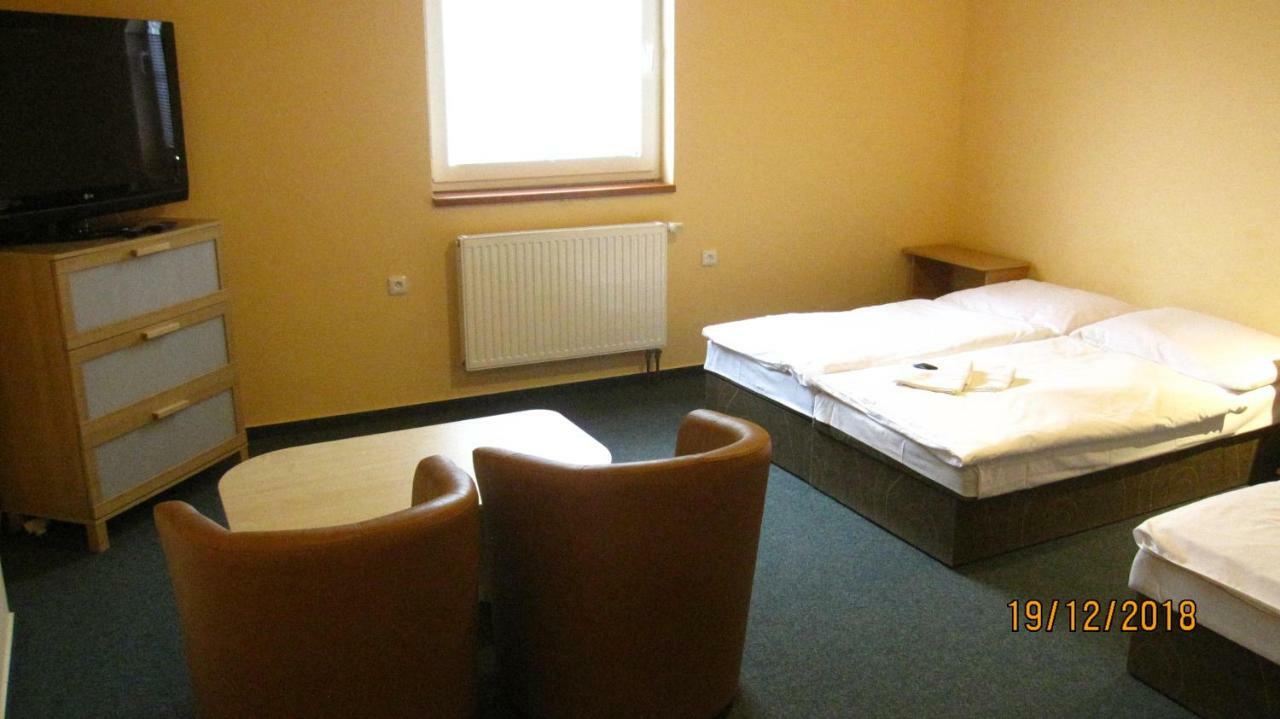 Pension Zaclersky Medved Buitenkant foto